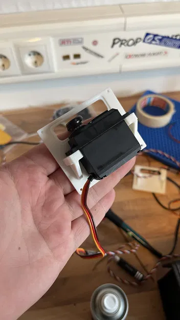 Giá đỡ servo 40mm cho Kyosho Calmato Sport - Image 1