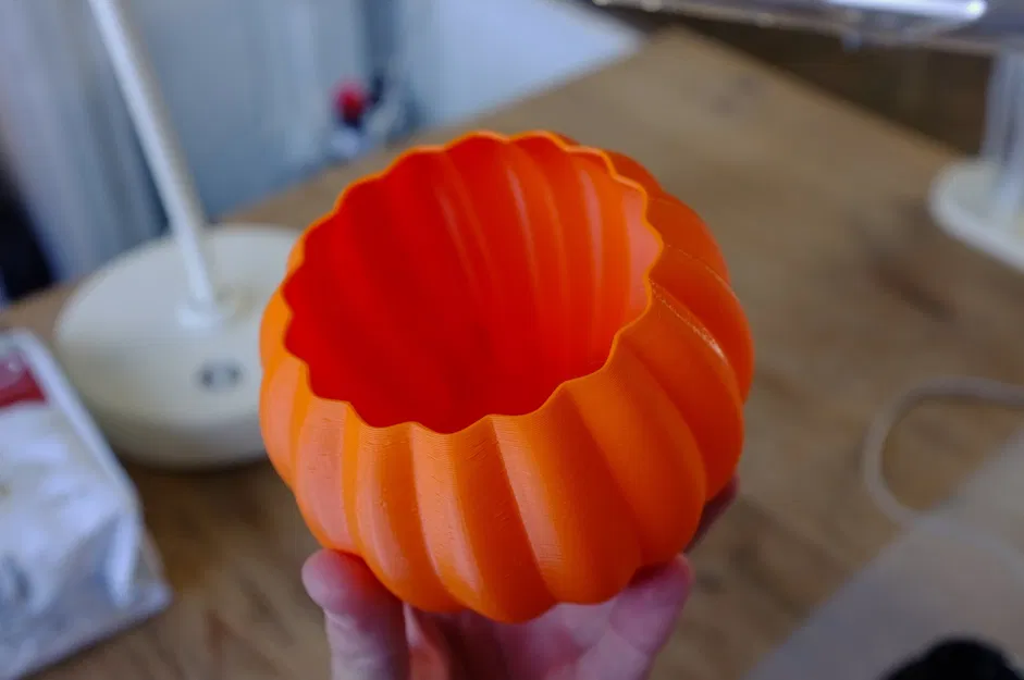 Bình bí ngô nhiều kích thước trang trí Halloween - Image 2