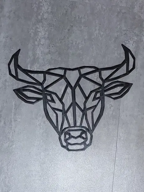 Đầu bò phong cách low poly trang trí tường - Image 2