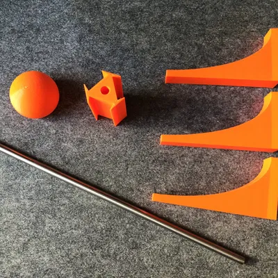 Giá đỡ cho chai màu từ cuộn Prusament cũ