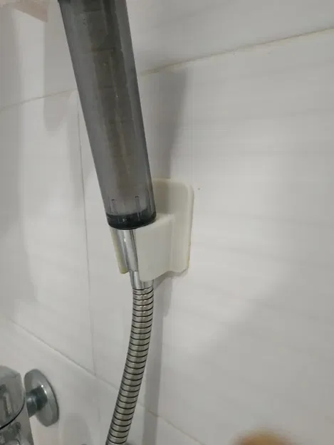 Giá đỡ cho đầu vòi sen trong phòng tắm - Image 1