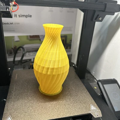 Bình hoa xoắn ốc in 3D nghệ thuật