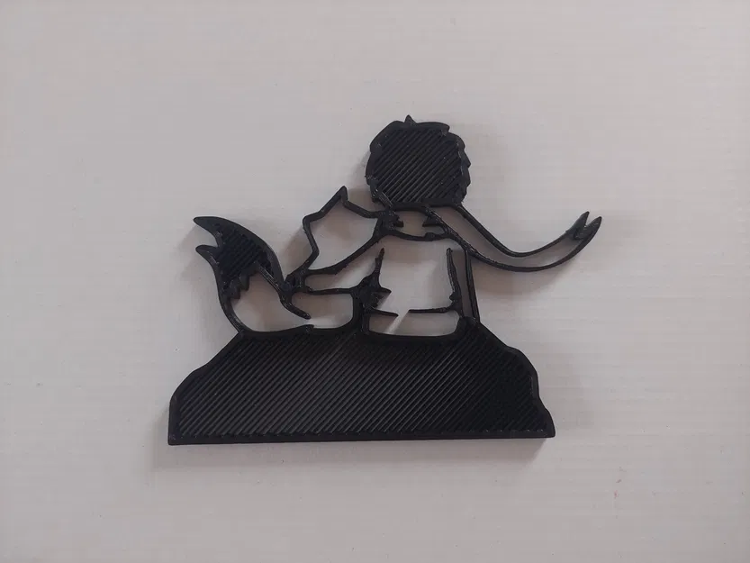 Silhouette hoàng tử bé ngồi trên mặt trăng với cáo - Image 2