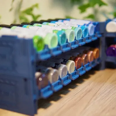 Giá đỡ chai sơn Ultracryl cho mô hình 3D