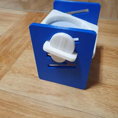 Giá đỡ bát ăn cho mèo điều chỉnh độ cao