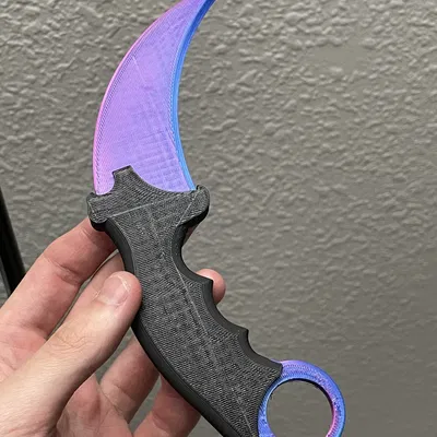 Karambit tách rời thành ba mô hình riêng biệt