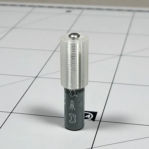 Bộ chuyển đổi pin AAA sang AA nhẹ cho chuột - Image 1