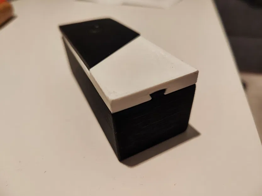 Hộp câu đố Mind-Bender đầy thách thức và sáng tạo - Image 5