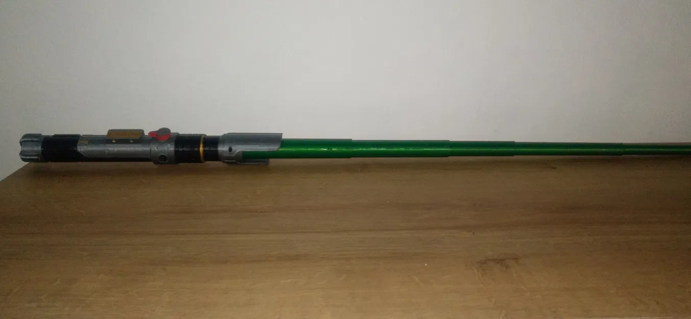 Vũ khí ánh sáng Sabine Wren đang sụp đổ - Image 2