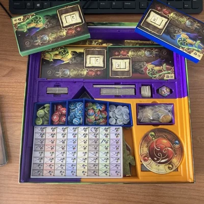 Mô hình trò chơi Alquimistas cho bàn cờ 300x300