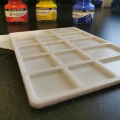 Bảng màu sơn kích thước A6 với các ngăn chứa mực riêng biệt