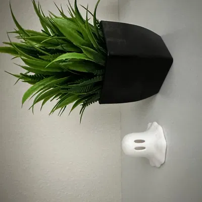 Trang trí ma quái tối giản với chỗ để đèn tealight