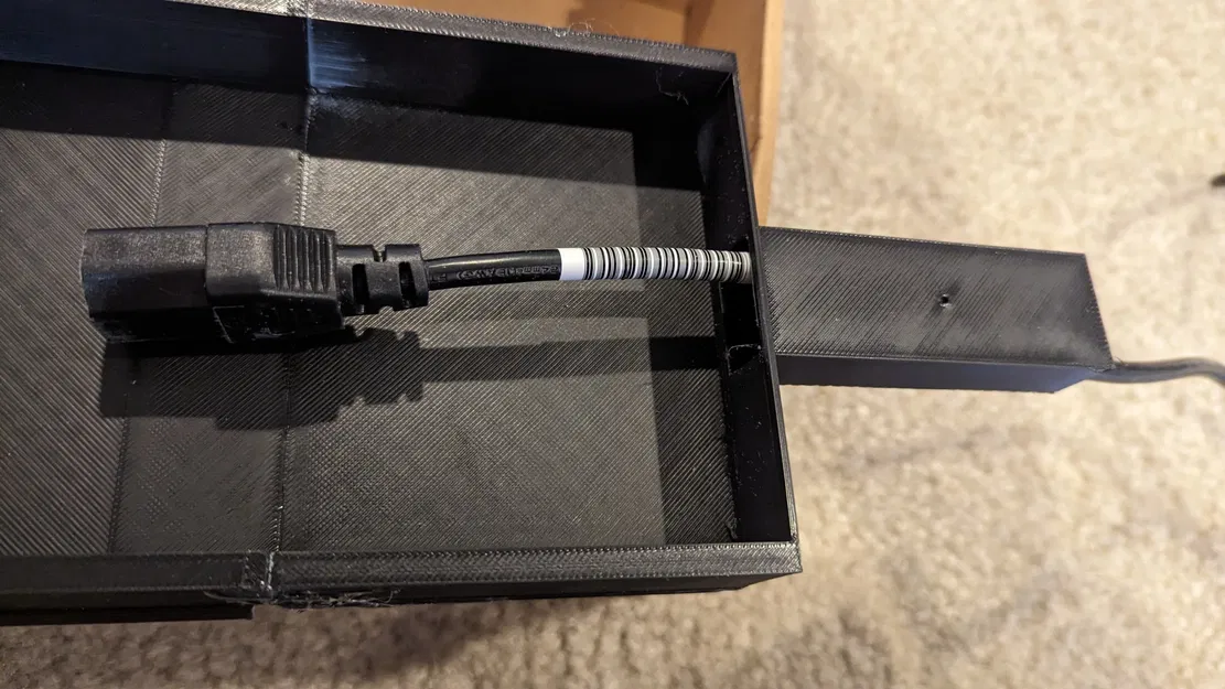 Vỏ nguồn laptop Dell 240W cho mô hình Halloween - Image 2