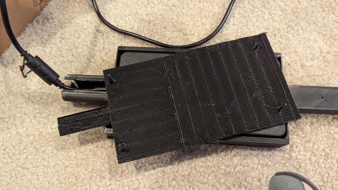 Vỏ nguồn laptop Dell 240W cho mô hình Halloween - Image 4