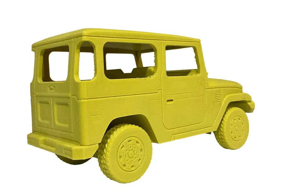 Toyota FJ40 in Place với bánh xe chuyển động - Image 2