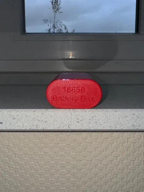 Hộp pin an toàn cho 2 viên pin Lithium-Ion 18650 - Image 3