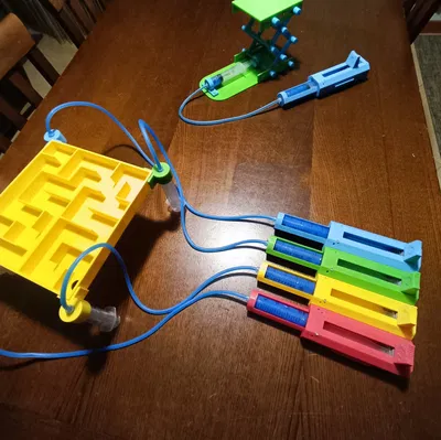 Mê cung thủy lực di động trên 4 xi lanh 20ml