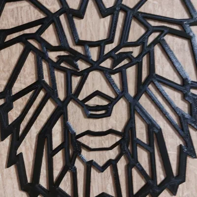 Đầu sư tử phong cách low poly treo tường