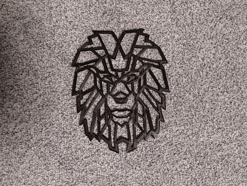 Đầu sư tử phong cách low poly treo tường - Image 3