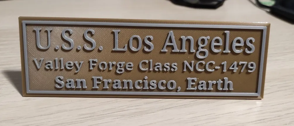Biểu tượng cầu tàu USS Los Angeles trong Star Trek - Image 1