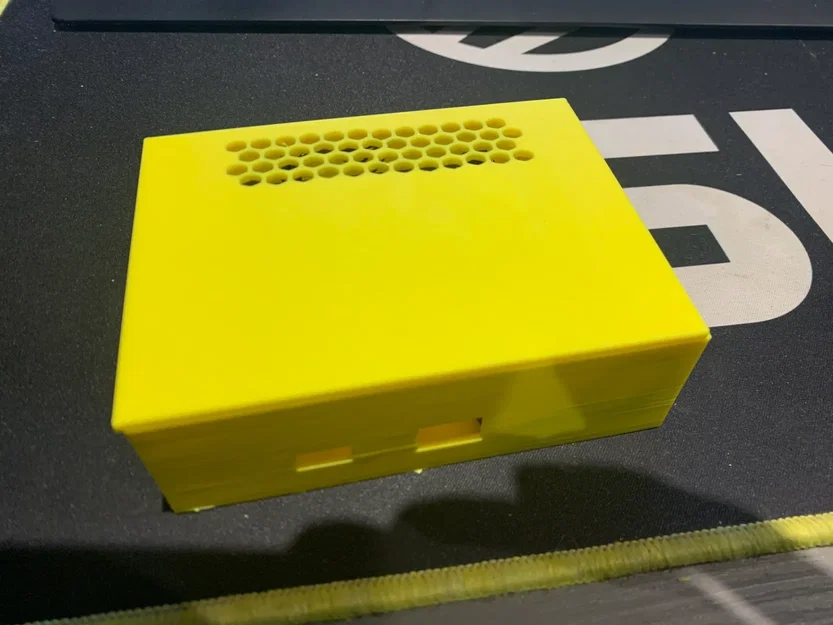 Vỏ máy cho Raspberry PI 4B in trên Bambulab X1 Carbon - Image 2