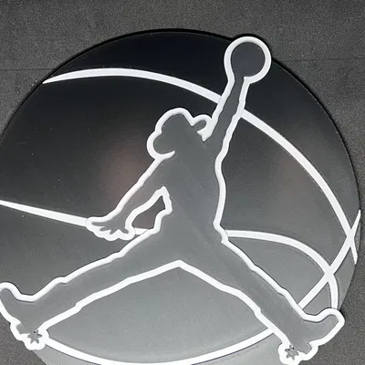 Nhân vật cowboy thực hiện cú dunk bóng rổ