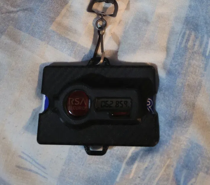 Giá đỡ thẻ ID với ngăn chứa RSA SecurID phía sau - Image 1