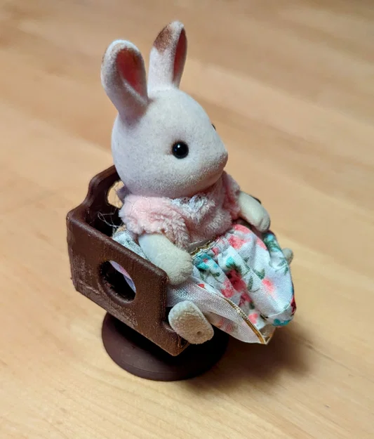 Ghế cho nhân vật Sylvanian hoặc nhà búp bê - Image 2