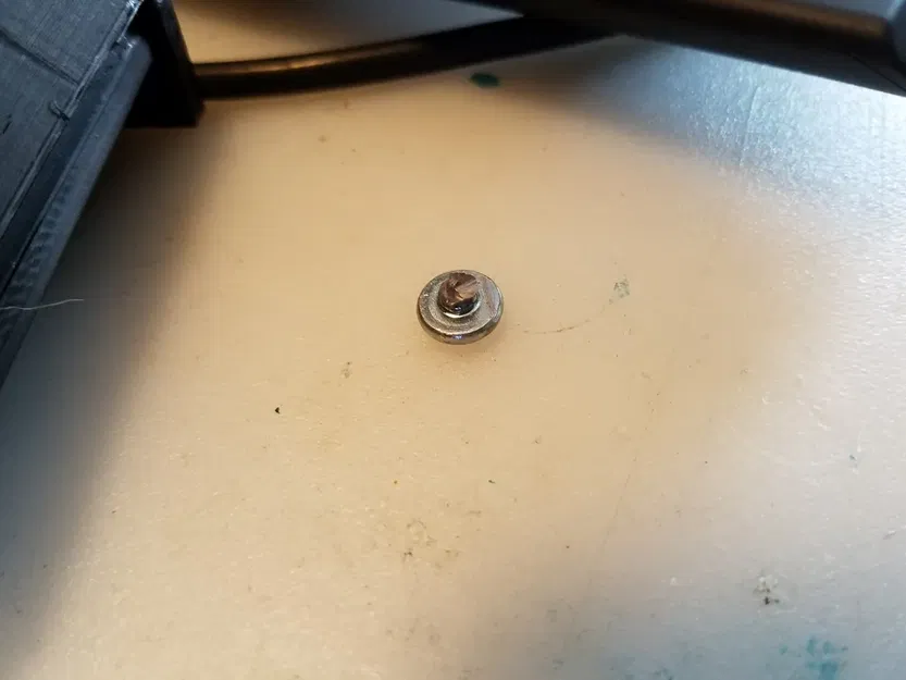 Giá đỡ cờ với ngăn bí mật cho cờ nhỏ - Image 5