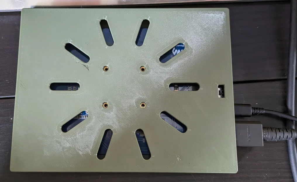 Hộp đựng màn hình WaveShare 7 inch - Image 3