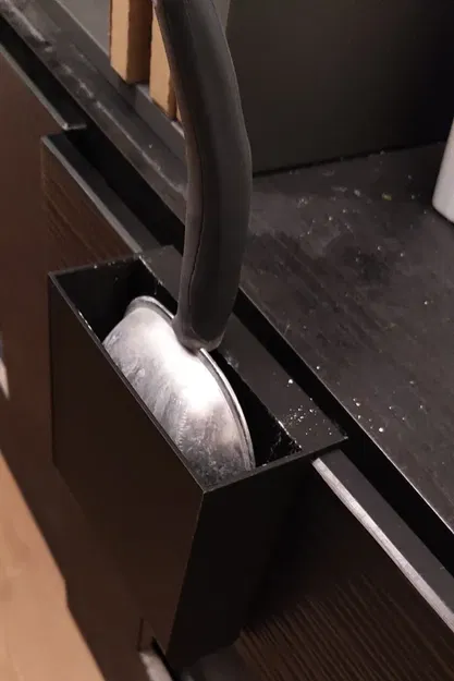 Giá đỡ cho xẻng vệ sinh cho mèo treo cửa tủ - Image 1