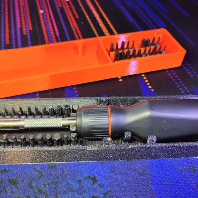 Hộp đựng tua vít từ tính LTT với 44 chỗ giữ bit