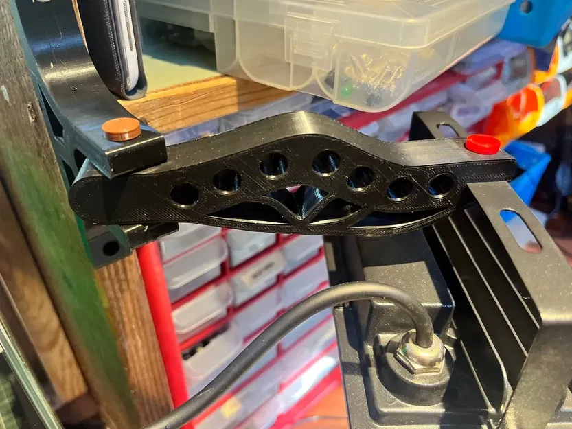 Giá đỡ đèn LED cho xưởng làm việc - Image 6