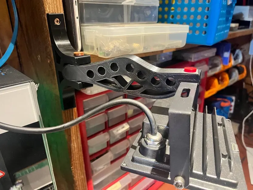 Giá đỡ đèn LED cho xưởng làm việc - Image 8