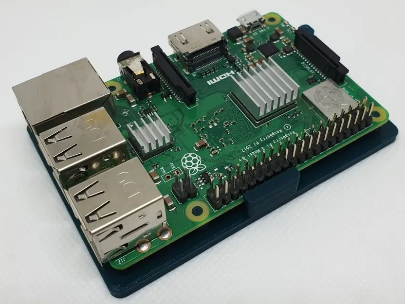 Giá đỡ tường mở cho Raspberry Pi 3B+, 4 và 5 - Image 3