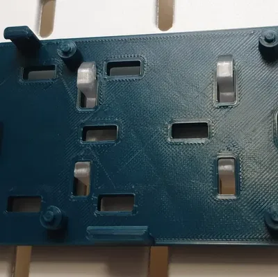 Giá đỡ Raspberry Pi cho bảng treo IKEA Skadis