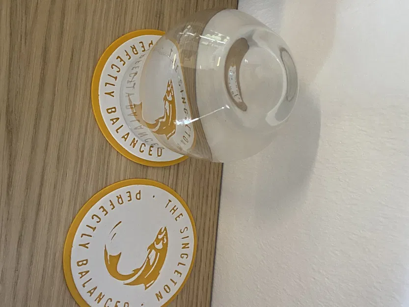 Đế lót ly hai màu với logo Singleton - Image 2