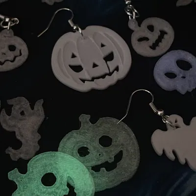 Bông tai Halloween hình bí ngô và ma quái