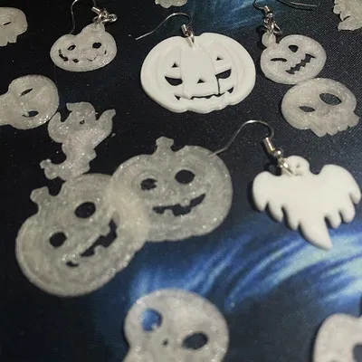 Bông tai Halloween hình bí ngô và ma quái