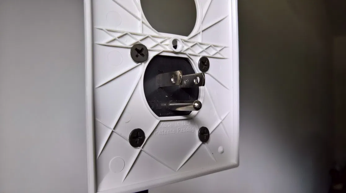 Nắp che ổ cắm sạc xe điện/hybrid cắm điện - Image 14