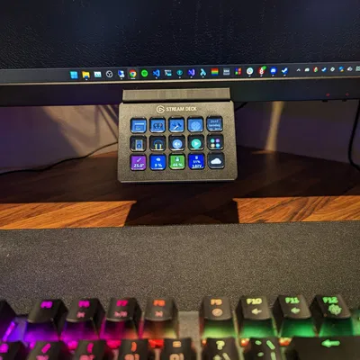 Giá đỡ LCD cho Elgato Stream Deck trên màn hình chính