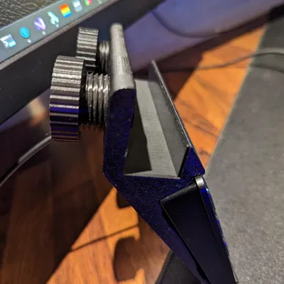 Giá đỡ LCD cho Elgato Stream Deck trên màn hình chính