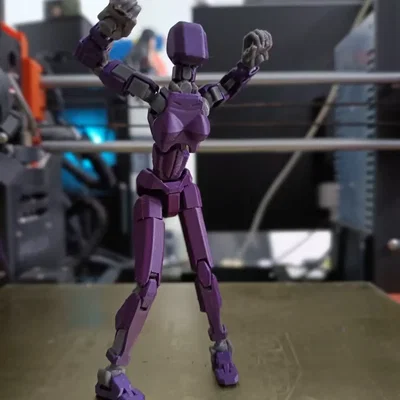 Búp bê nữ 13 với thiết kế chi tiết