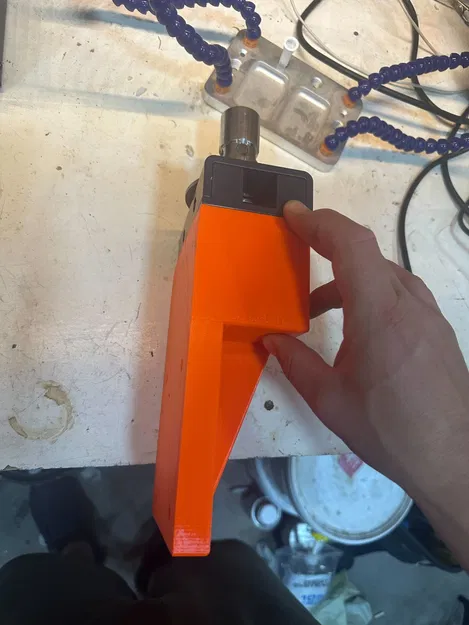 Giá đỡ lắp đặt thiết bị kéo dây cho thuyền - Image 1