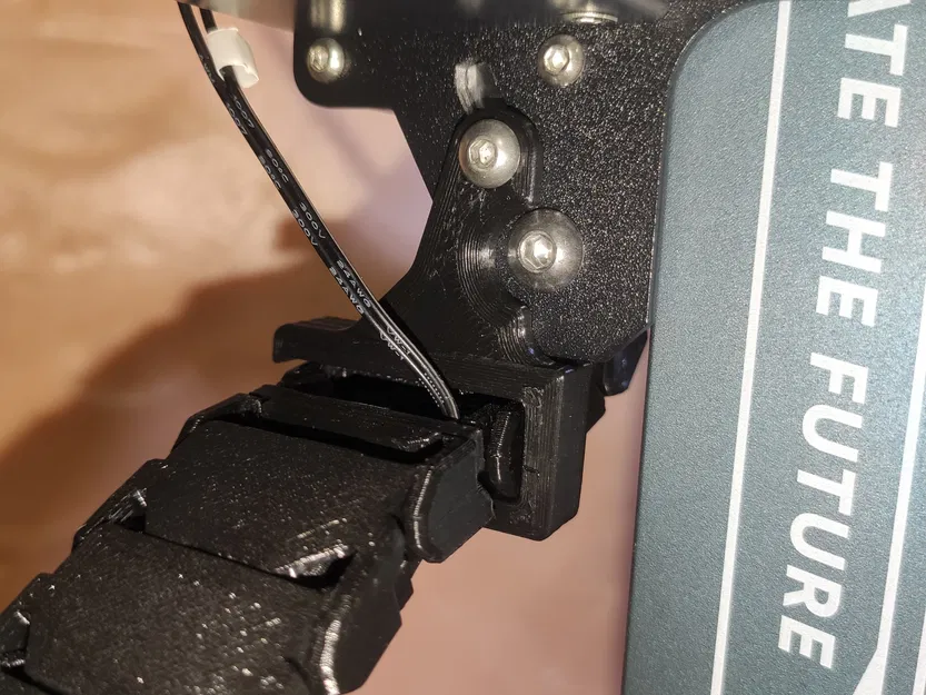 Giá đỡ cáp cho kênh Neptun 3 pro - Image 1