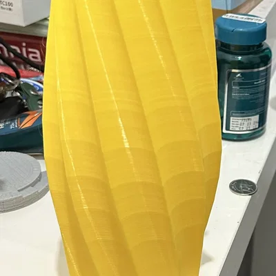 Bình hoa hiện đại với bề mặt nhám 25 cm