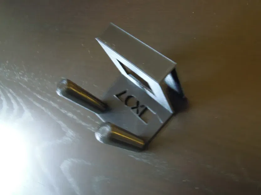 Giá đỡ điều khiển PS4 treo tường tiết kiệm không gian - Image 3