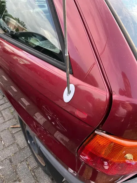 Nắp cao su anten cho Opel Astra F (1991-1993) - Image 1