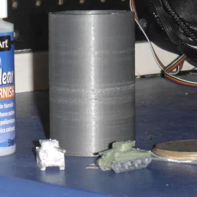 Bình sơn hỗ trợ phun sơn cho mô hình nhỏ