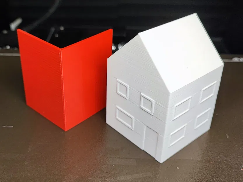 Mô hình nhà thu nhỏ với thiết kế mái và thân riêng biệt - Image 2